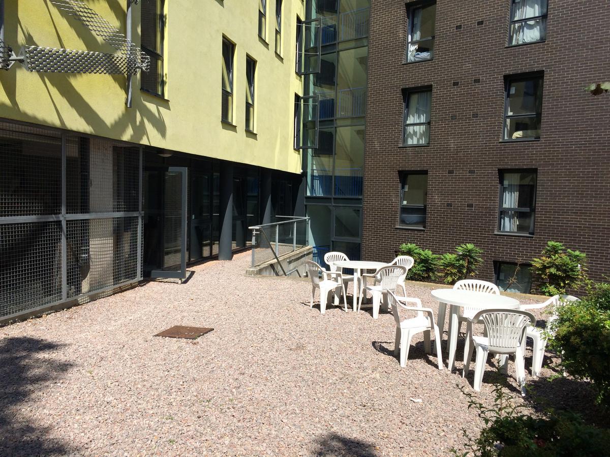 بيت شباب Newington Court لندن المظهر الخارجي الصورة
