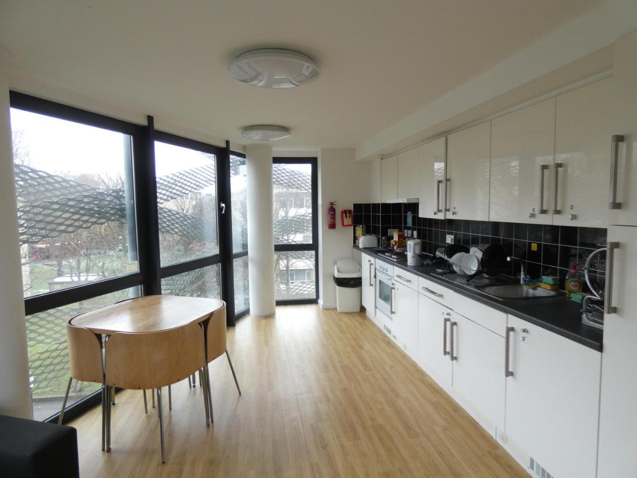 بيت شباب Newington Court لندن المظهر الخارجي الصورة