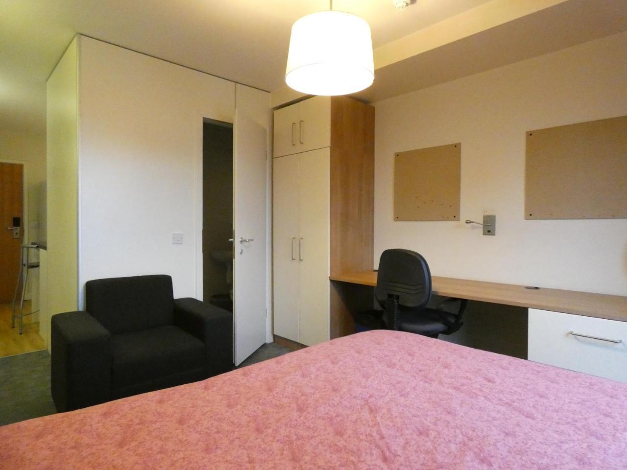 بيت شباب Newington Court لندن المظهر الخارجي الصورة